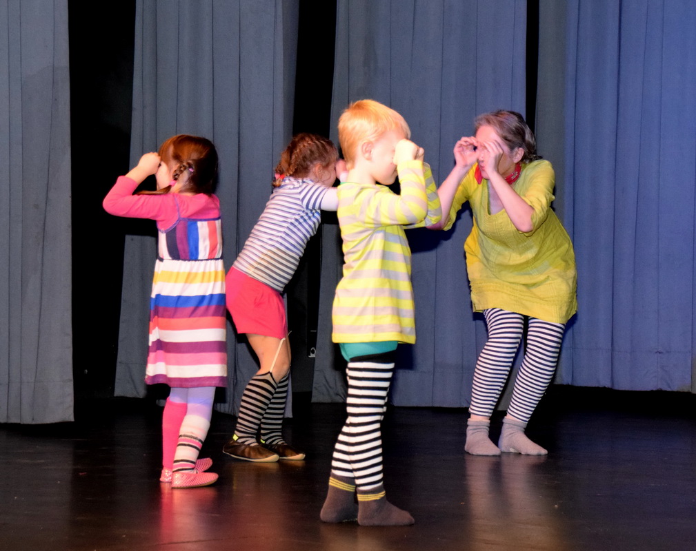 Kindertanzen (3-6 Jahren)