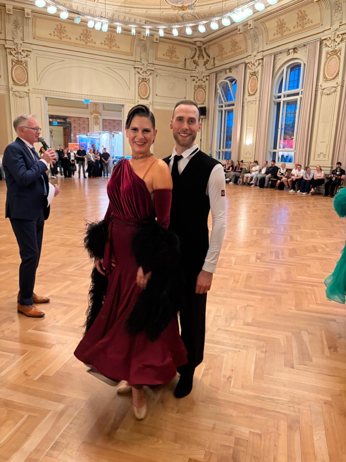 Doppelstart bei der DanceComp: Direkt ins Finale beim Lateindebüt