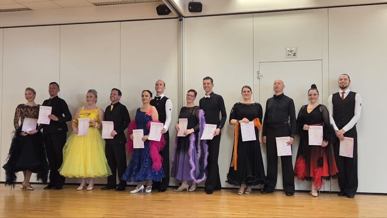 Auftakt Bayernpokal-Turnier-Serie: Seniorenwochenende in Königsbrunn